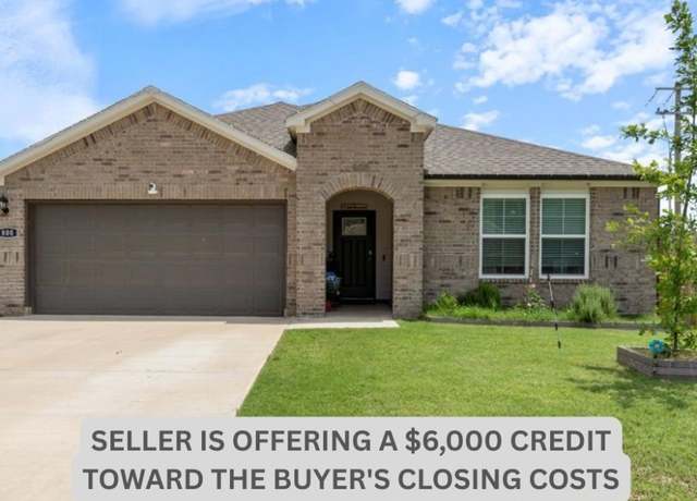 Property at 800 Buffalo Ave, Gentry, AR 72734, 4 beds, 2 baths