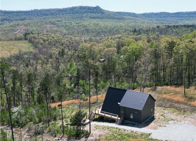 Property at 794 Nc 3986, Jasper, AR 72641, 3 beds, 2.5 baths
