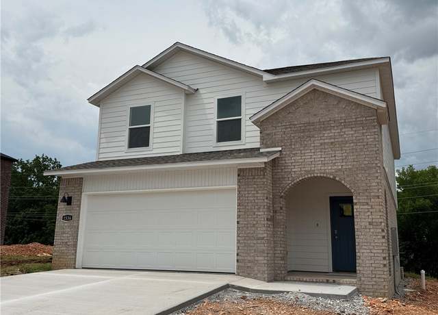 Property at 1536 Ridgeview Dr, Springdale, AR 72762, 4 beds, 2.5 baths