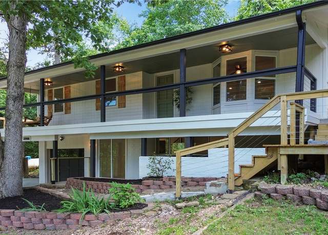 Property at 22556 E War Eagle Rd, Springdale, AR 72764, 3 beds, 3 baths