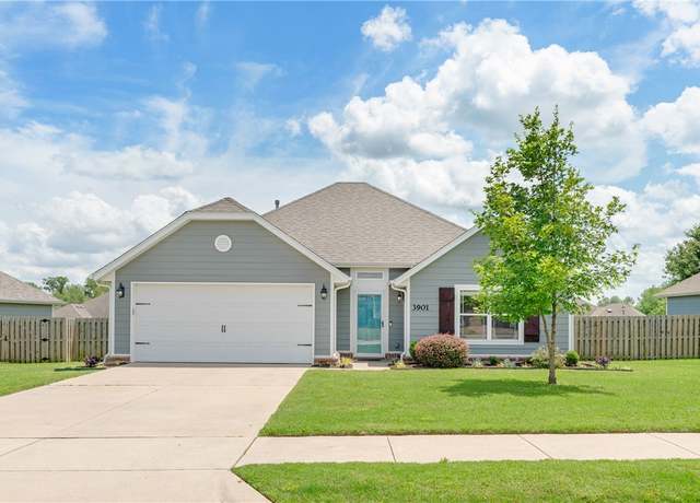 Property at 3901 Waterhole Ave, Springdale, AR 72764, 3 beds, 2 baths