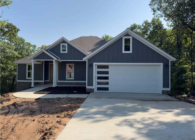 Property at 12 Newburgh Ln, Bella Vista, AR 72715, 3 beds, 2 baths