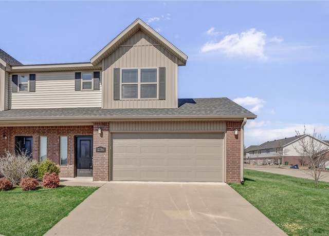 Property at 2756 W Kilimanjaro Way, Rogers, AR 72758, 3 beds, 2.5 baths