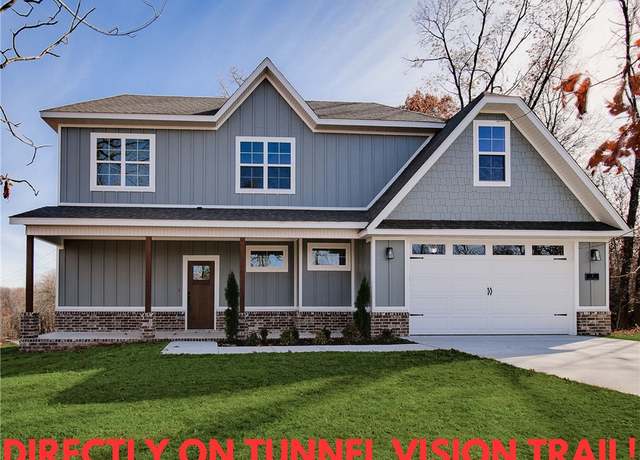 Property at 1 Judy Dr, Bella Vista, AR 72715, 3 beds, 2.5 baths