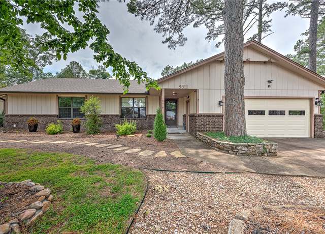 Property at 8611 Spruce Dr, Rogers, AR 72756, 3 beds, 2 baths
