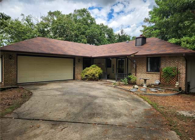 Property at 6 Condry Ln, Bella Vista, AR 72714, 3 beds, 3 baths
