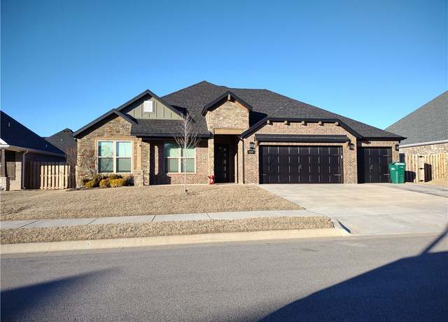 Property at 1341 Josephine Dr, Centerton, AR 72719, 4 beds, 3.5 baths