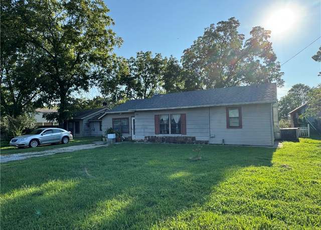 Property at 2184/2214 S State Line Rd, Watts, OK 74964, 4 beds, 2 baths