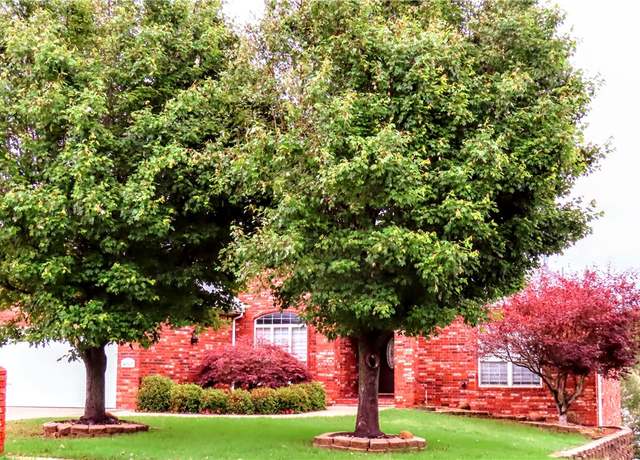 Property at 4007 Georgia St, Springdale, AR 72762, 4 beds, 3 baths