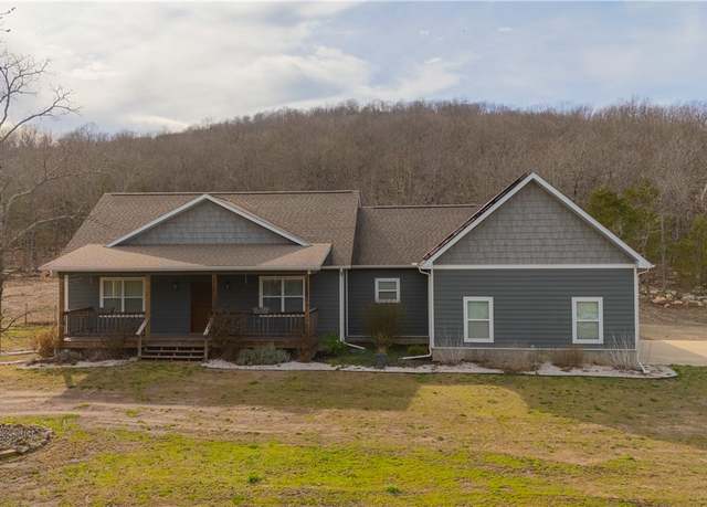 Property at 5224 Creel Rd, Harrison, AR 72601, 4 beds, 2.5 baths