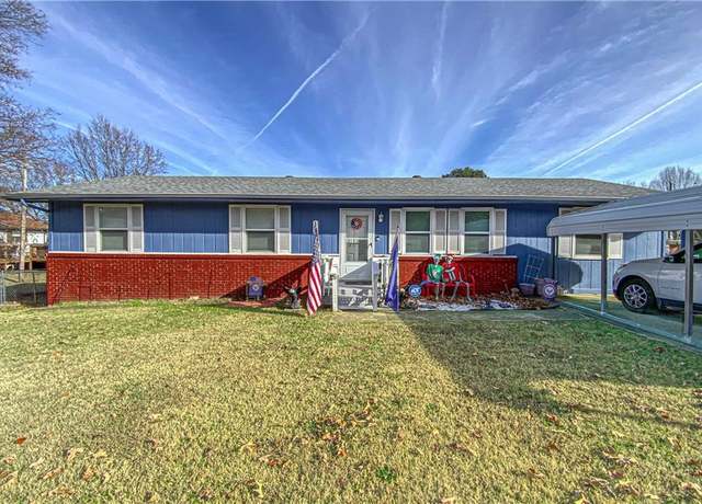 Property at 103 Mockingbird St, Harrison, AR 72601, 3 beds, 2 baths