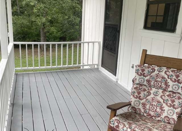 Property at 565 County Road 1750, London, AR 72847, 3 beds, 2 baths