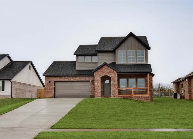 Property at 222 Nebo St, Prairie Grove, AR 72753, 2 beds, 2.5 baths