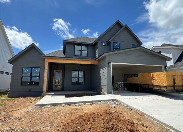 Property at 4110 Erin Dr, Rogers, AR 72758, 4 beds, 3 baths
