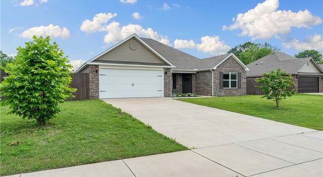 Photo of 2495 Razorback, Farmington, AR 72730