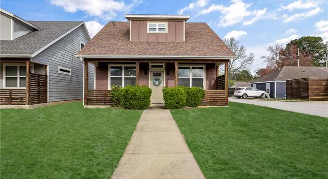 Photo of 2070 S Florida Way, Fayetteville, AR 72701
