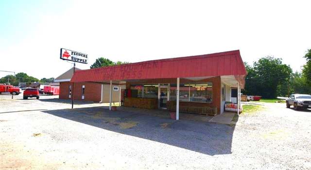 Photo of 211 N 2nd St, Stilwell, OK 74960