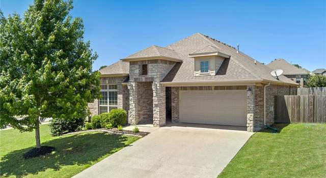 Photo of 1700 Crestwood Hills Ln, Cave Springs, AR 72718