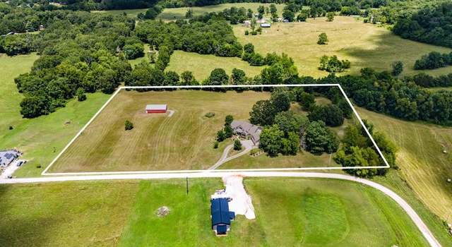 Photo of 588 Red Hawk Rd, West Fork, AR 72774