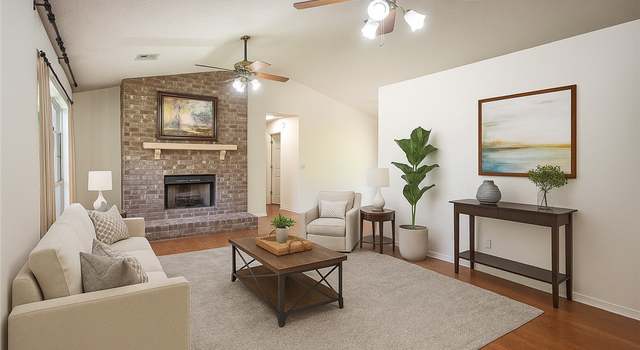 Photo of 2472 W Jane Circle Dr, Fayetteville, AR 72704