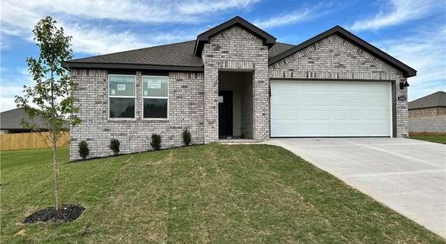 Photo of 1052 Vista Ave, Prairie Grove, AR 72753