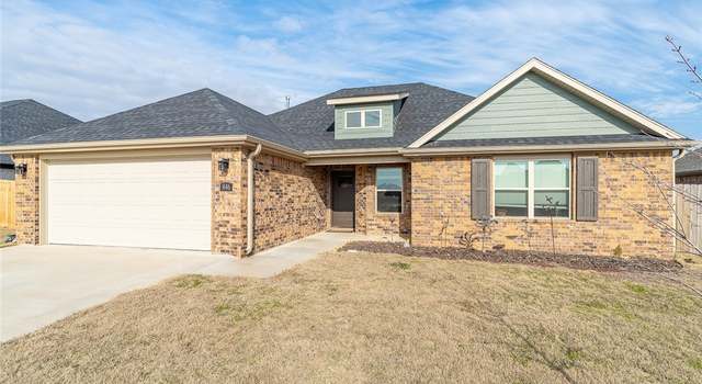 Photo of 846 Hickory Meadows Ave, Tontitown, AR 72762