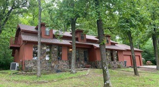 Photo of 1524 Crossover Rd, Fayetteville, AR 72701