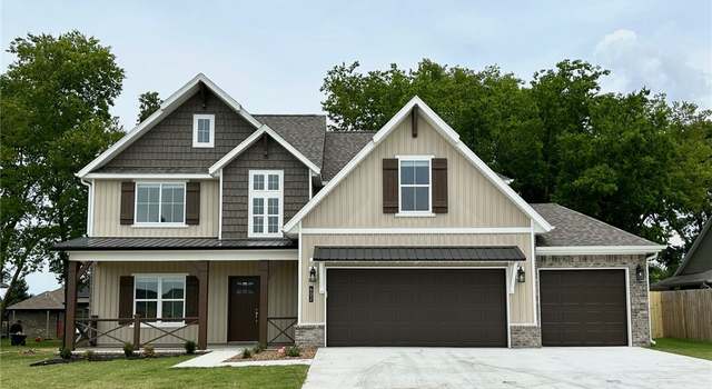 Photo of 602 Phyllis Farm Rd, Prairie Grove, AR 72753