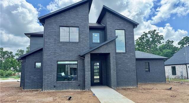 Photo of 3801 SW Limelight Ln, Bentonville, AR 72713