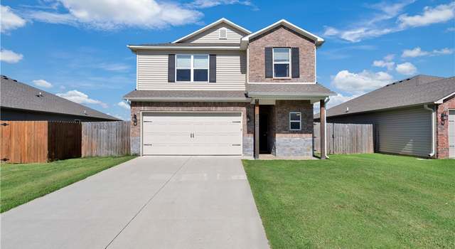 Photo of 635 Woodcreek Loop, Lowell, AR 72745
