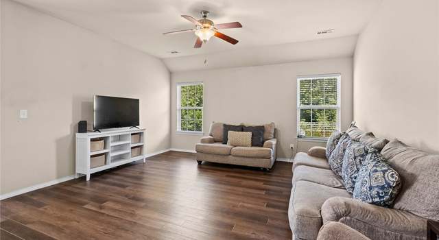 Photo of 2590 Iron Ave, Farmington, AR 72730