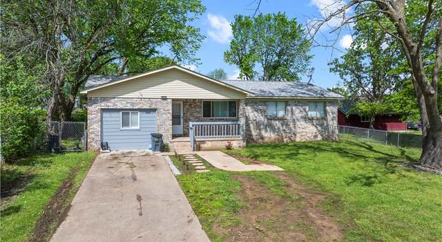 Photo of 1002 Easy, Green Forest, AR 72638