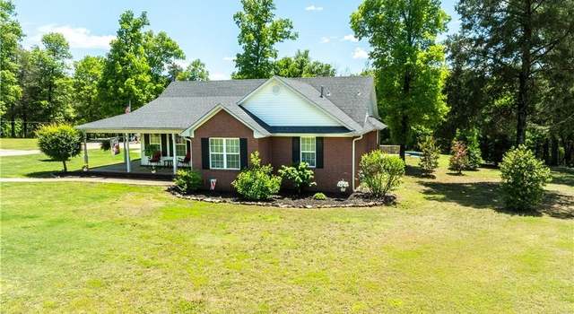 Photo of 1143 Shady Oak Ln, Cedarville, AR 72932