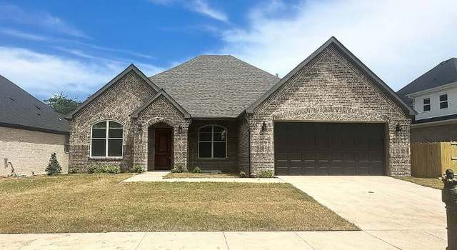 Photo of 3641 E Greystone Dr, Fayetteville, AR 72764