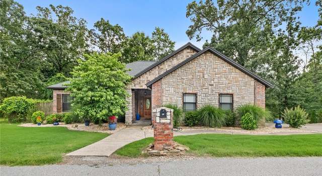 Photo of 62 Dickenshire Dr, Bella Vista, AR 72714