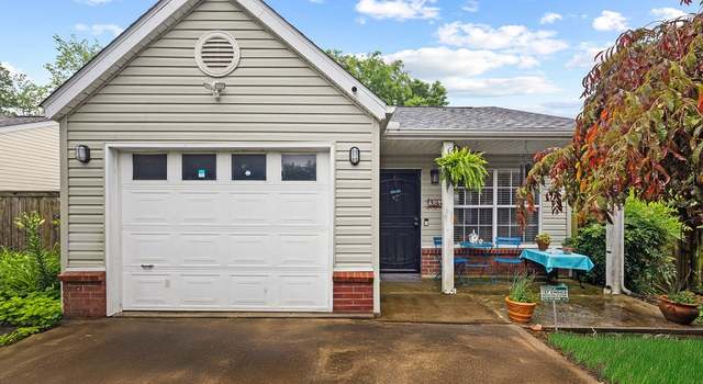 Photo of 397 E Evergreen Ln, Fayetteville, AR 72703