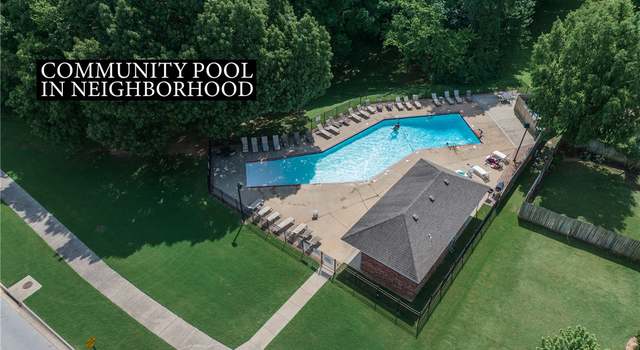 Photo of 1837 N Trillium Ln, Fayetteville, AR 72704