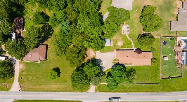 Photo of 3509 E Central Ave, Bentonville, AR 72712