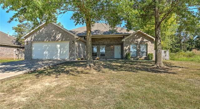 Photo of 1322 Crawford St, Gentry, AR 72734