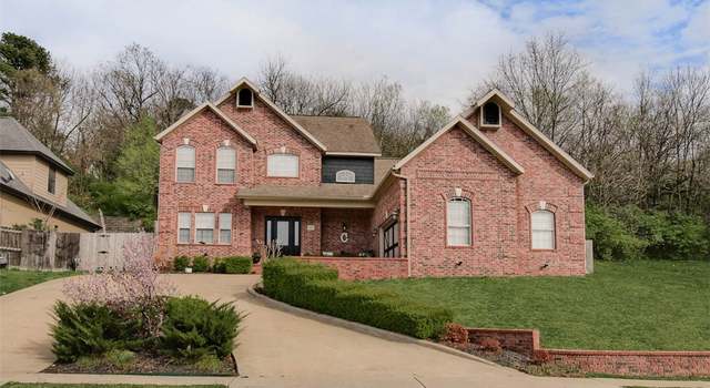 Photo of 1164 N Thoreau Ln, Fayetteville, AR 72701