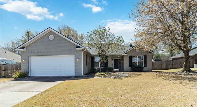 Photo of 2901 Colton Dr, Springdale, AR 72762