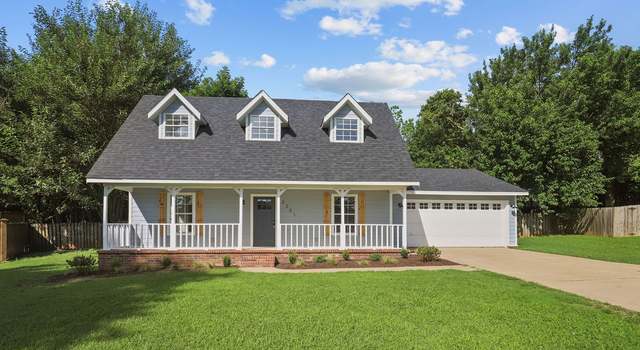 Photo of 2201 E Bristol Pl, Fayetteville, AR 72701