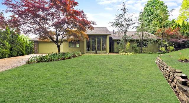 Photo of 208 Lake Rd, Springdale, AR 72764
