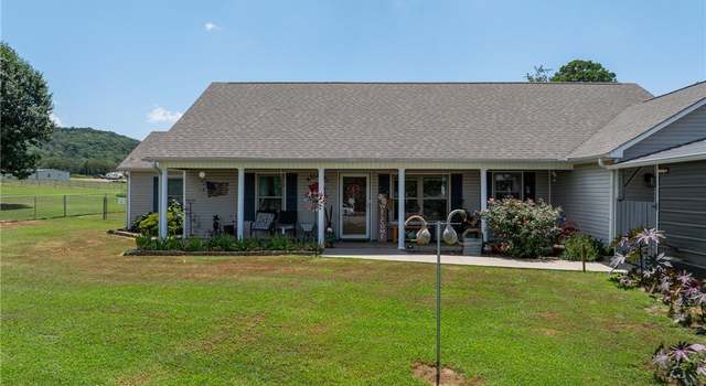 Photo of 2838 Hatties Ln, Ozark, AR 72949