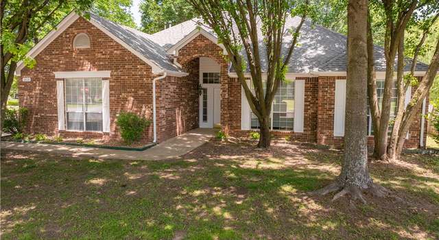 Photo of 3210 Birch Pl, Springdale, AR 72762