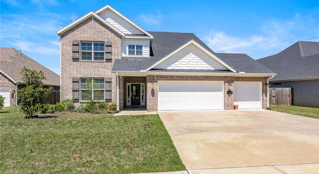 Photo of 1940 River Meadows Dr, Fayetteville, AR 72701
