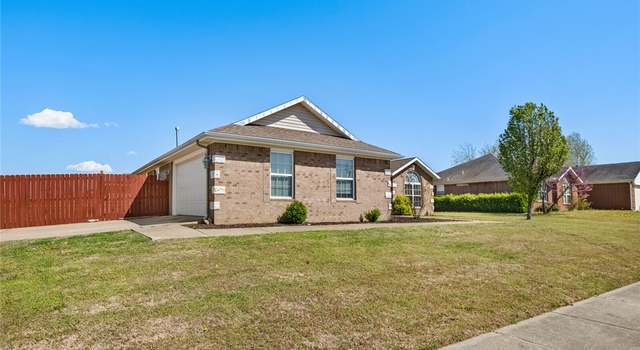 Photo of 1901 SW Columbus Rd, Bentonville, AR 72713