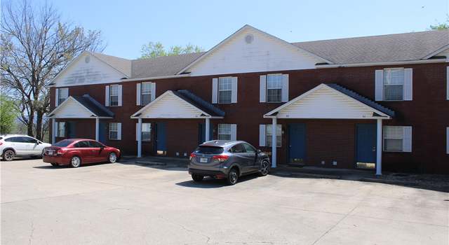Photo of 47-61, 87-89 E Rock St, Fayetteville, AR 72701