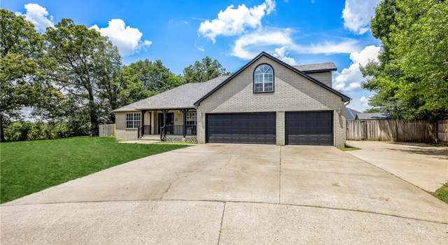 Photo of 3310 Colton Dr, Springdale, AR 72762