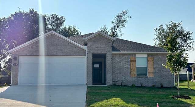 Photo of 579 Arizona St, Fayetteville, AR 72730